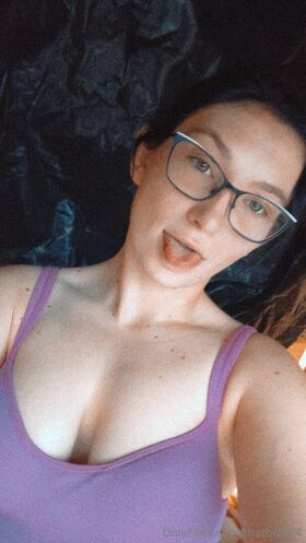 thatbrat24 Nude Leaks OnlyFans Photo 5