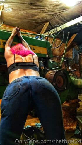 thatbrat24 Nude Leaks OnlyFans Photo 15