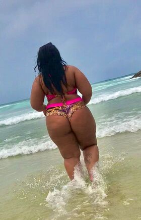 Thays Alves Nude Leaks OnlyFans Photo 11