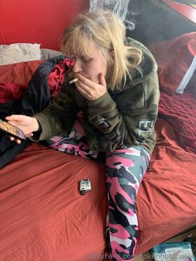 THC Nude Leaks OnlyFans Photo 4