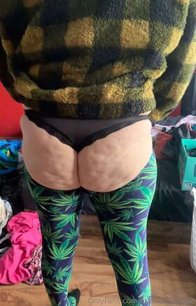 THC Nude Leaks OnlyFans Photo 23