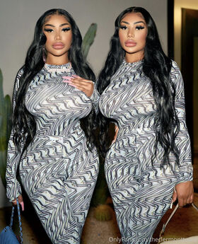 theclermonttwins Nude Leaks OnlyFans Photo 18