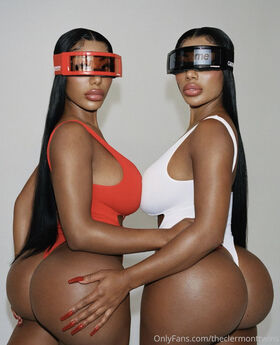 theclermonttwins Nude Leaks OnlyFans Photo 22