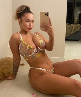 Theonlyrylie Nude Leaks OnlyFans Photo 16
