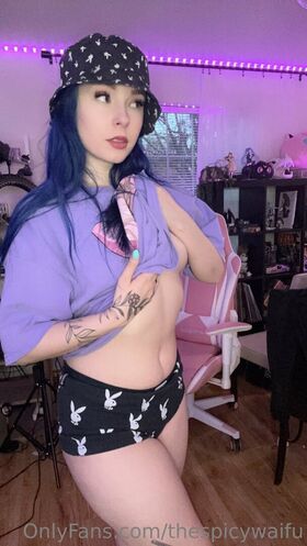 thespicywaifu Nude Leaks OnlyFans Photo 53