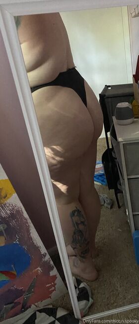 thicc.n.spooky Nude Leaks OnlyFans Photo 51