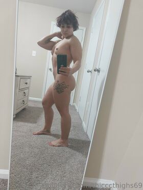 thicccthighs69 Nude Leaks OnlyFans Photo 34
