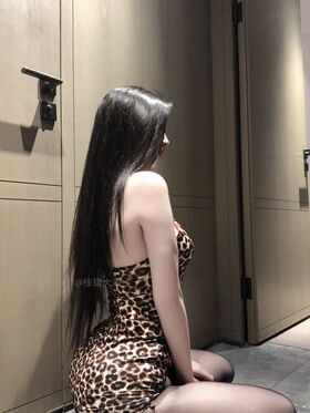 Thick Asian Women Nude Leaks OnlyFans Photo 148