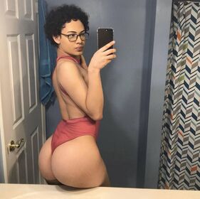 Thick Diamond Nude Leaks OnlyFans Photo 23