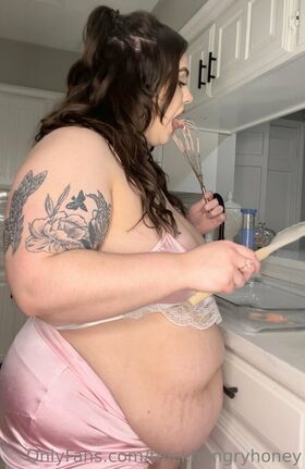 thickhungryhoney Nude Leaks OnlyFans Photo 170
