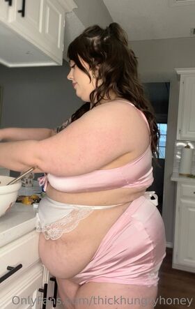thickhungryhoney Nude Leaks OnlyFans Photo 179
