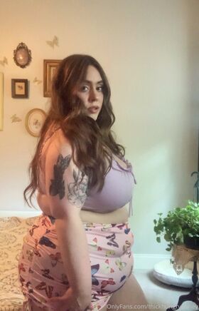 thickhungryhoney Nude Leaks OnlyFans Photo 210