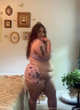 thickhungryhoney Nude Leaks OnlyFans Photo 216
