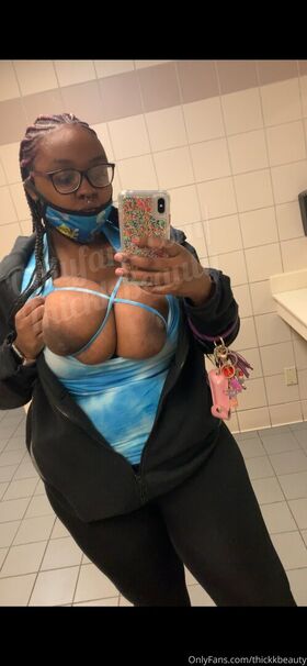 thickkbeauty Nude Leaks OnlyFans Photo 23