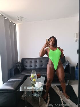 tiana_hr Nude Leaks OnlyFans Photo 35