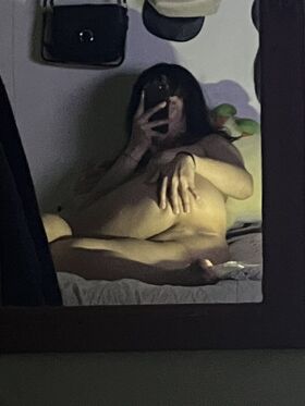 Tichliaa Nude Leaks OnlyFans Photo 3