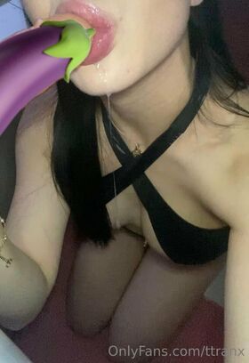 Tiffany Tran Nude Leaks OnlyFans Photo 21