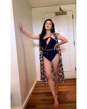 Tina Guo Nude Leaks OnlyFans Photo 23