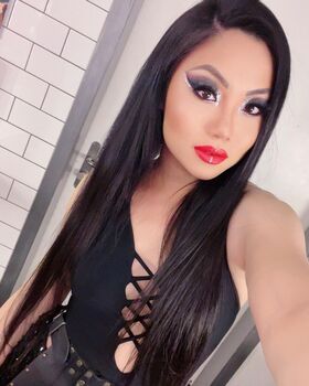 Tina Guo Nude Leaks OnlyFans Photo 32