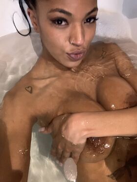TinaFire Nude Leaks OnlyFans Photo 39