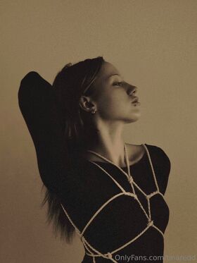 tinaredd Nacktes Leaks OnlyFans Foto 3