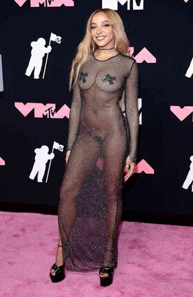 Tinashe Nude Leaks OnlyFans Photo 111