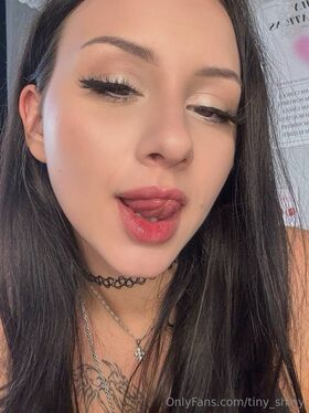 tiny_shiny Nacktes Leaks OnlyFans Foto 6