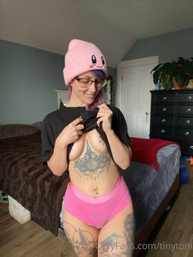 tinytoni Nude Leaks OnlyFans Photo 114