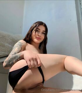 tori_evanns Nude Leaks OnlyFans Photo 37