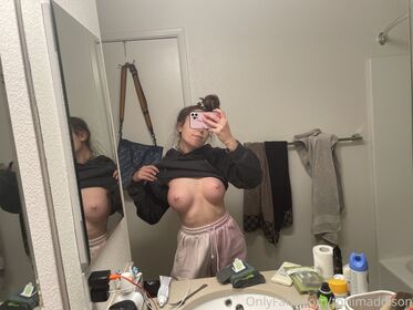 Toriimaddison Nude Leaks OnlyFans Photo 17
