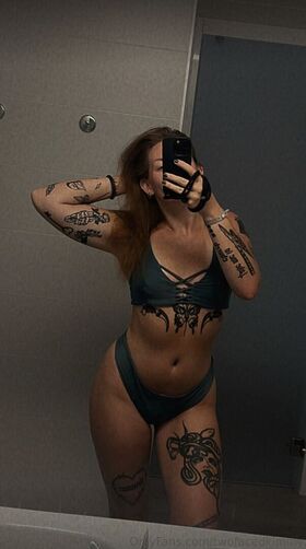 Towfacedkimmy Nude Leaks OnlyFans Photo 1