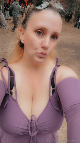 triple-ds Photo divulguée nue OnlyFans 42