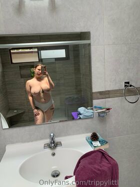 trippylittlehippi Nude Leaks OnlyFans Photo 20