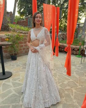 Triptii Dimri Nøgne lækkede OnlyFans foto 11