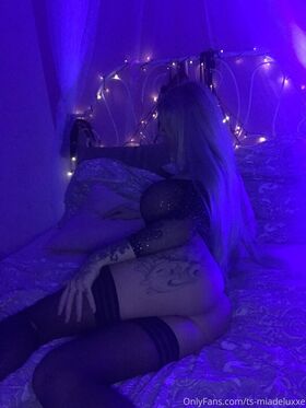 TS-MiaDeluxxe Nude Leaks OnlyFans Photo 80