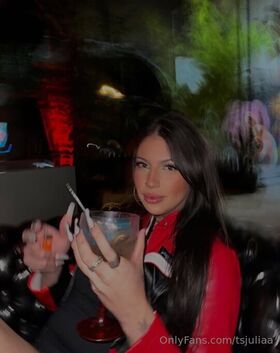 tsjuliaa