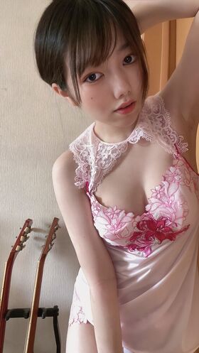 Tsukino Manjirou Nude Leaks OnlyFans Photo 8