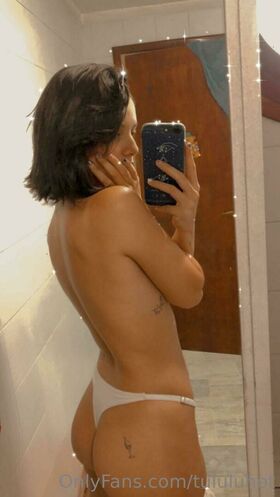 tululuhot Nude Leaks OnlyFans Photo 4