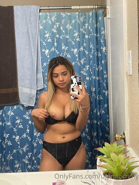 Ughmommy Nude Leaks OnlyFans Photo 18
