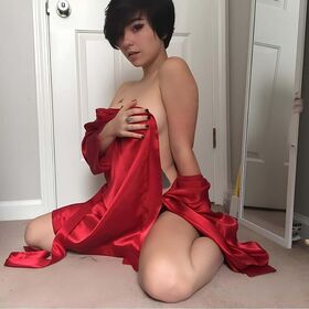 Ultraviolet Φωτογραφία γυμνής διαρροής OnlyFans 2