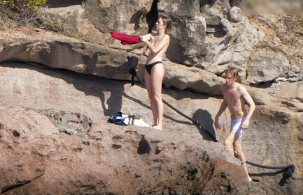 Uma Thurman Nude Leaks OnlyFans Photo 109