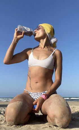 Valentina De Idhali Nude Leaks OnlyFans Photo 11