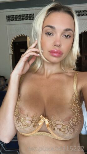 Valeria Mour Nude Leaks OnlyFans Photo 57