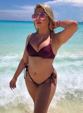 Valeria Vuotanut alastonkuva OnlyFans 48