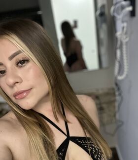 Vane Ochoa Çıplak Sızdırılmış OnlyFans Fotoğrafı 51