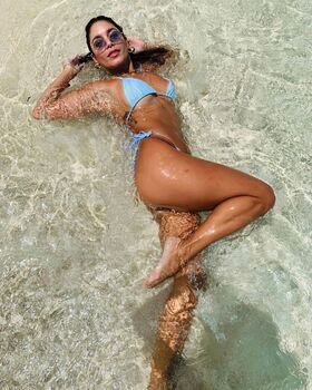 Vanessa Hudgens Nude Leaks OnlyFans Photo 37
