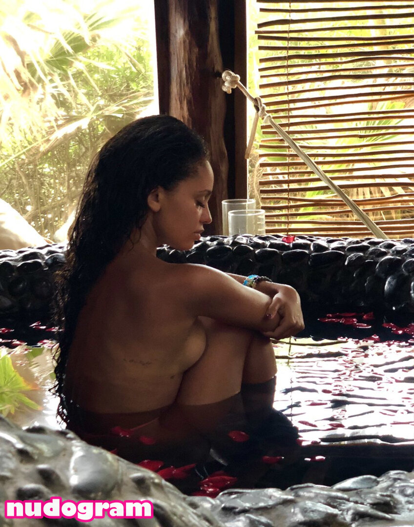 Vanessa morgan leaked