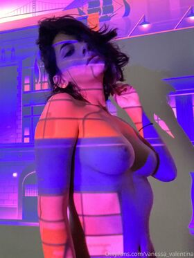 Vanessa Valentina Nude Leaks OnlyFans Photo 21