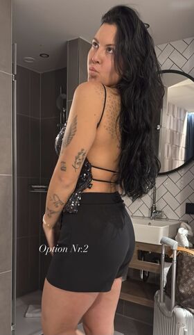 Vendewaa Vuotanut alastonkuva OnlyFans 101