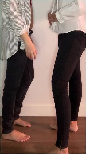 Veronica & Olivia Nøgne lækkede OnlyFans foto 12